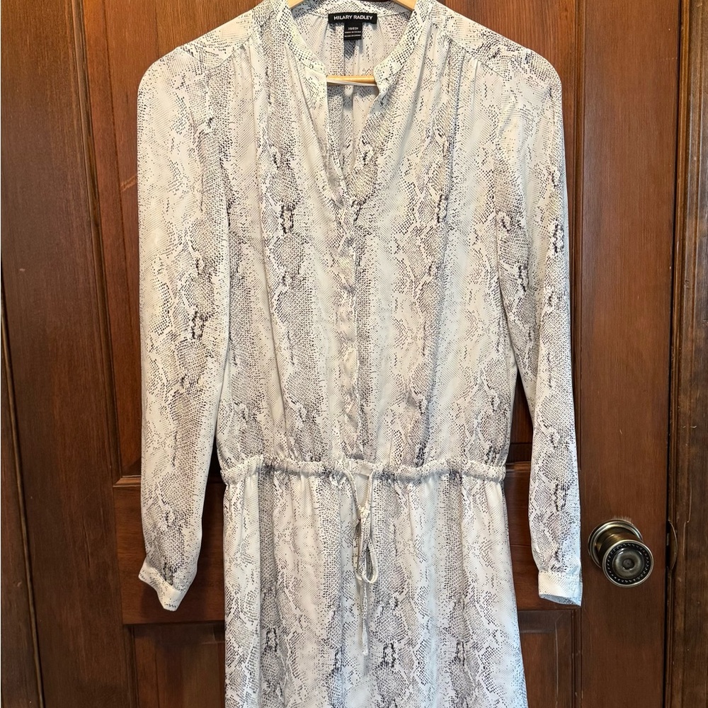 White Long Sleeve V-Neck Dress with Tie Front